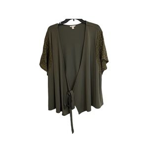 Cato Est 1946 Wrap Tie Front Crochet Short Sleeve Top Olive Green Womens 22/24W